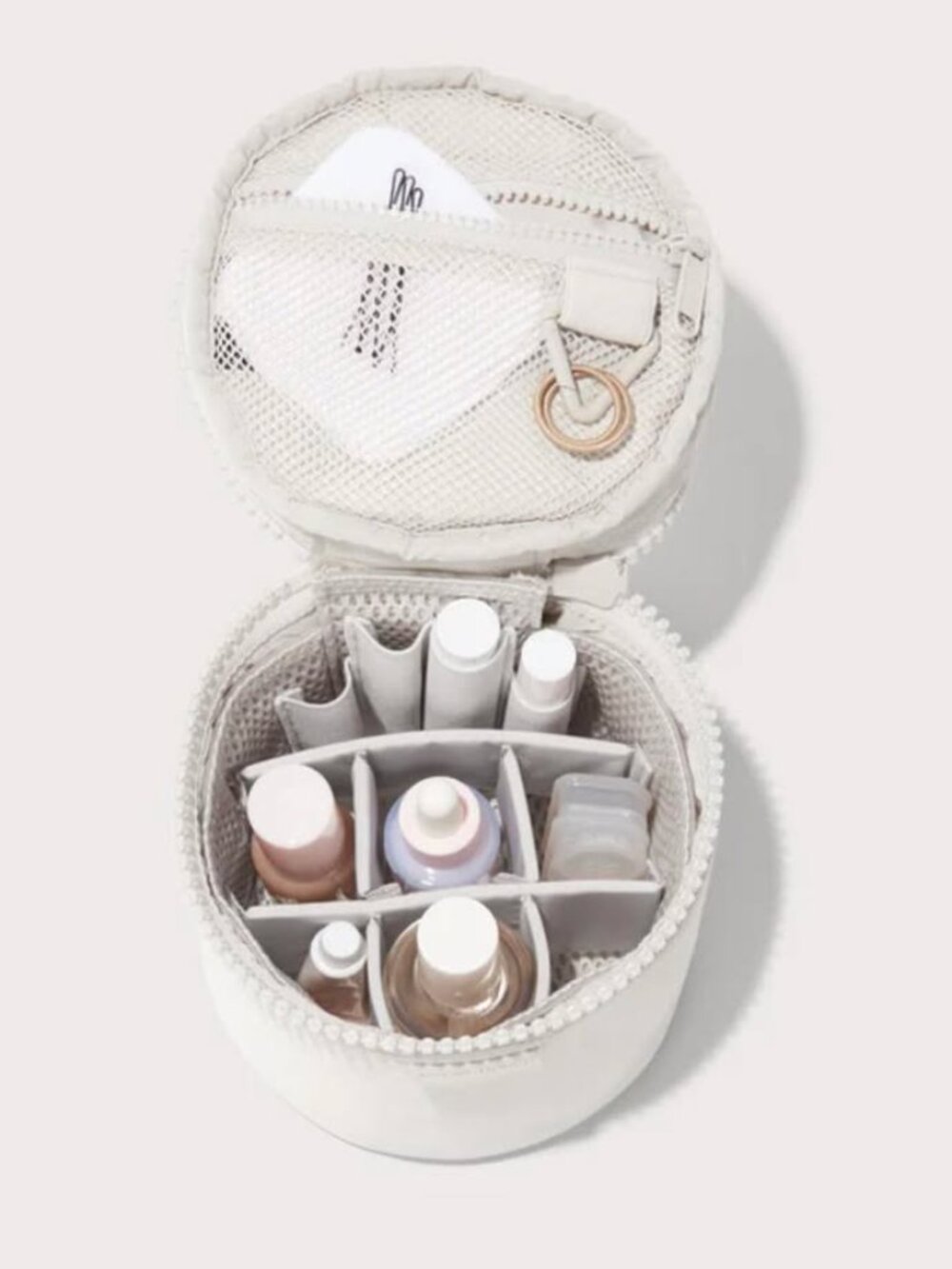 Dagne Dover Cream Round Travel Makeup Organizer